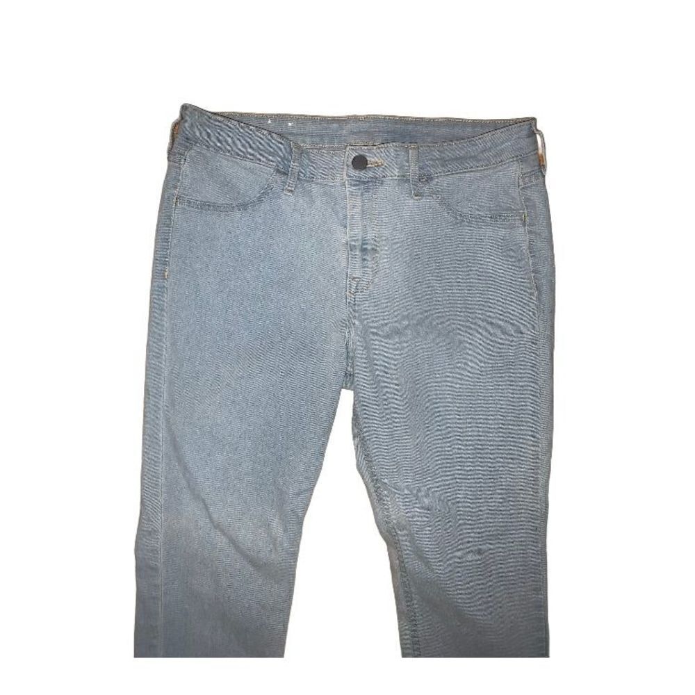 H&M Jeans - Picture 2 of 6